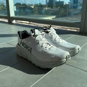 Hoka Men’s Rincon 3